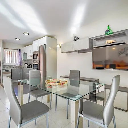 Atico En Apartment