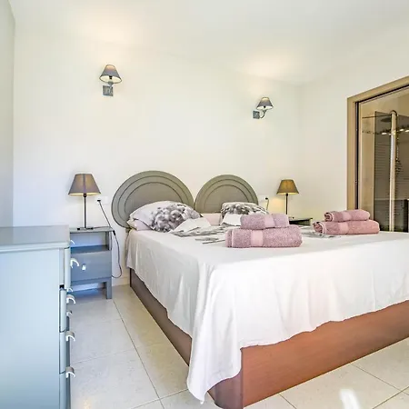 Atico En Apartament